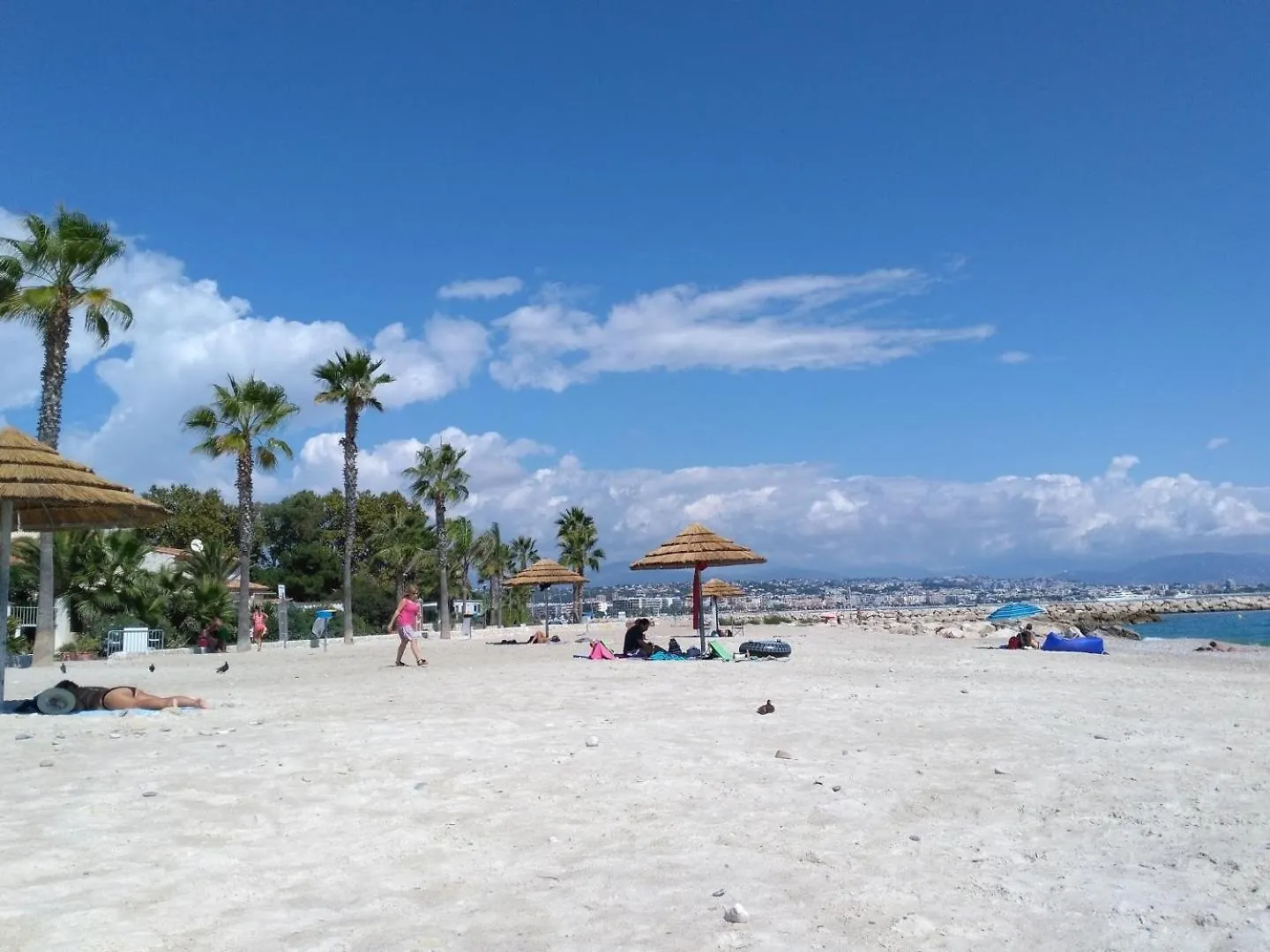 Superbe T2 - 200M De La Mer - Piscine - Parking Villeneuve-Loubet Apartment