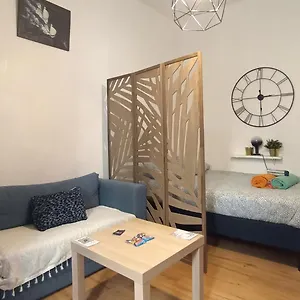  Appartement Studio Aux Pieds De Notre Dame De La Garde